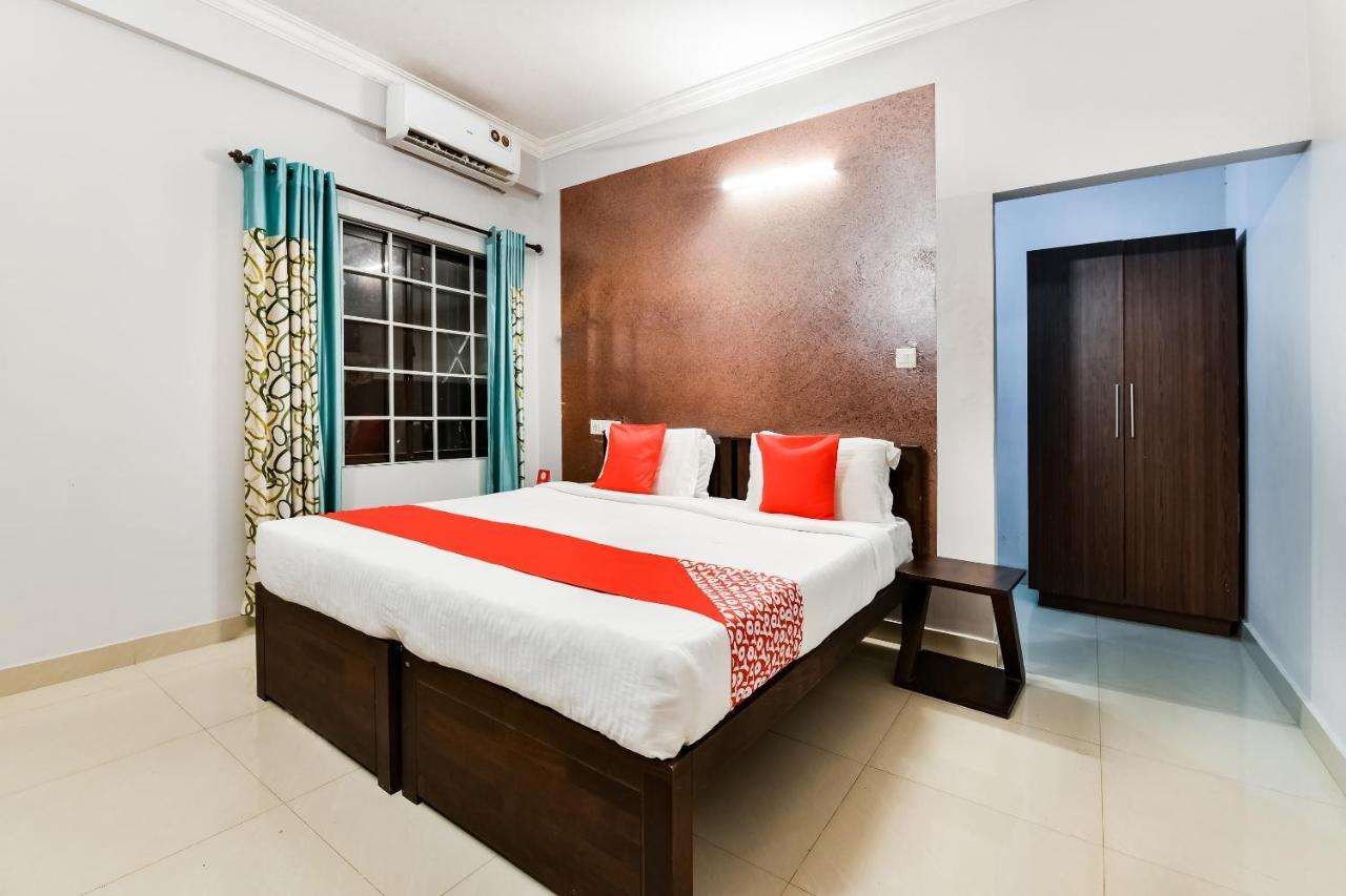 Отель Collection O 46023 Taaza Residency Витхири Экстерьер фото