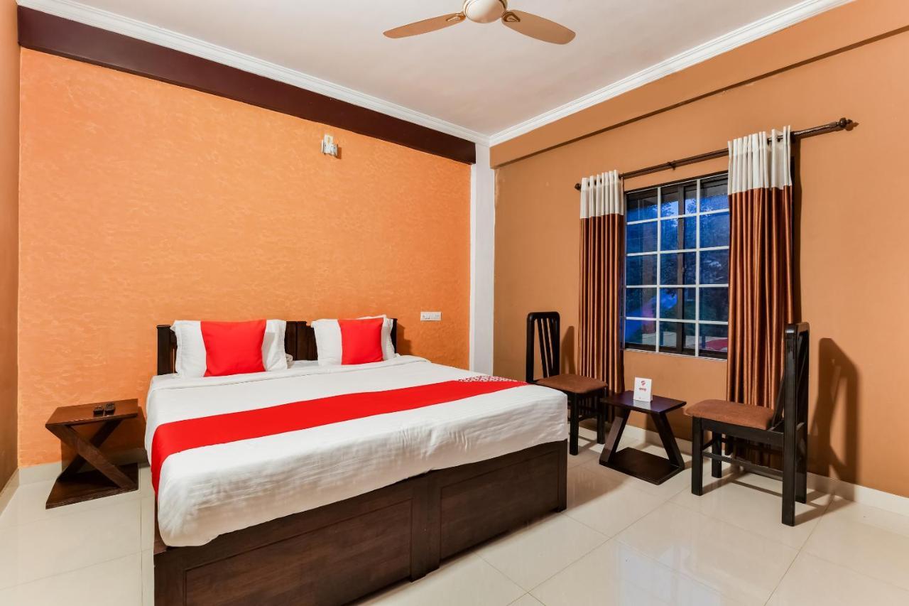 Отель Collection O 46023 Taaza Residency Витхири Экстерьер фото